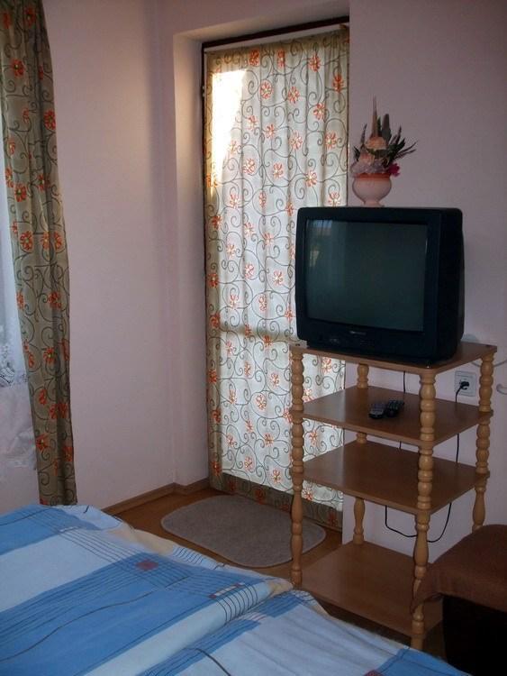 Lugas Szallas Jászberény Chambre photo
